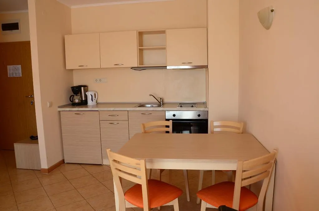 Royal Sun Holiday Complex Sunny Beach 2*,